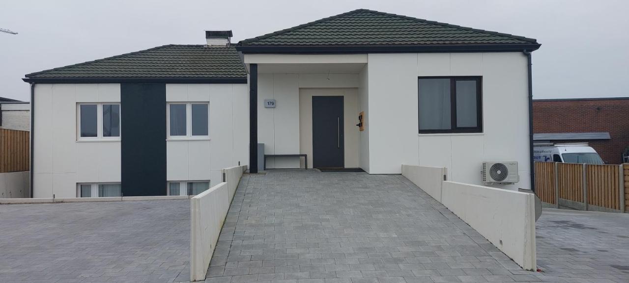 Louis Apartment Maaseik Exterior foto